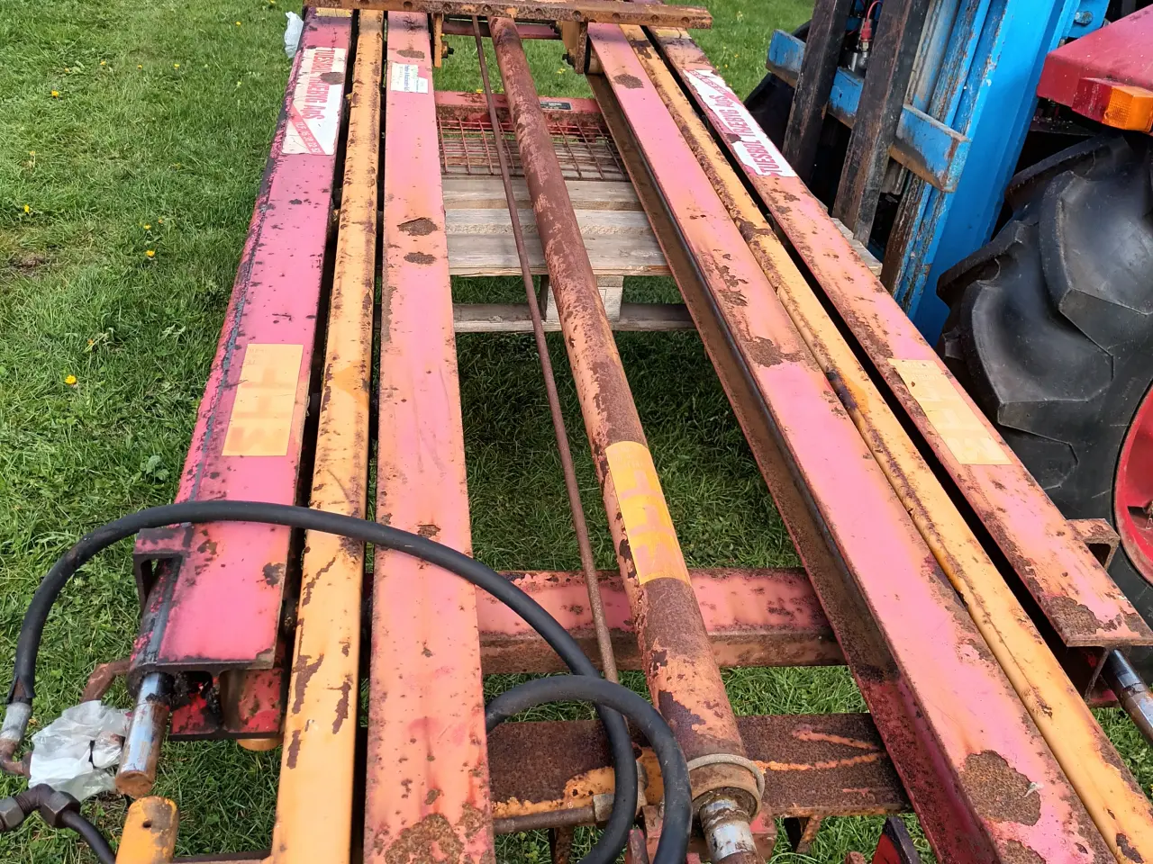 Billede 1 - Byggelift
