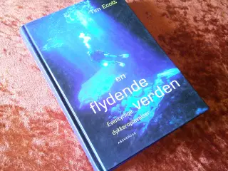 En flydende verden, Tim Ecott
