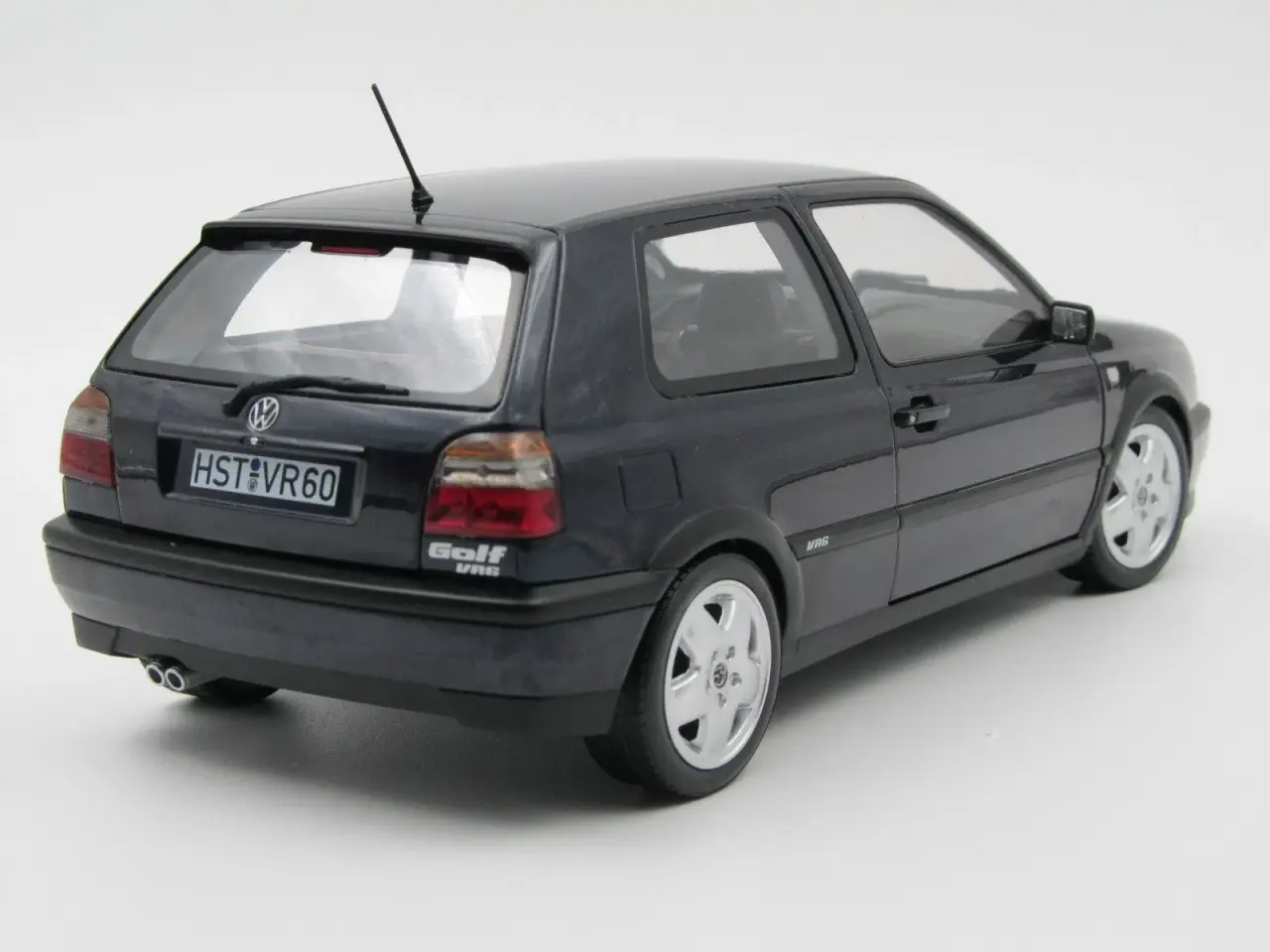 Billede 3 - 1996 VW Golf III 2.8 VR6 - 1:18