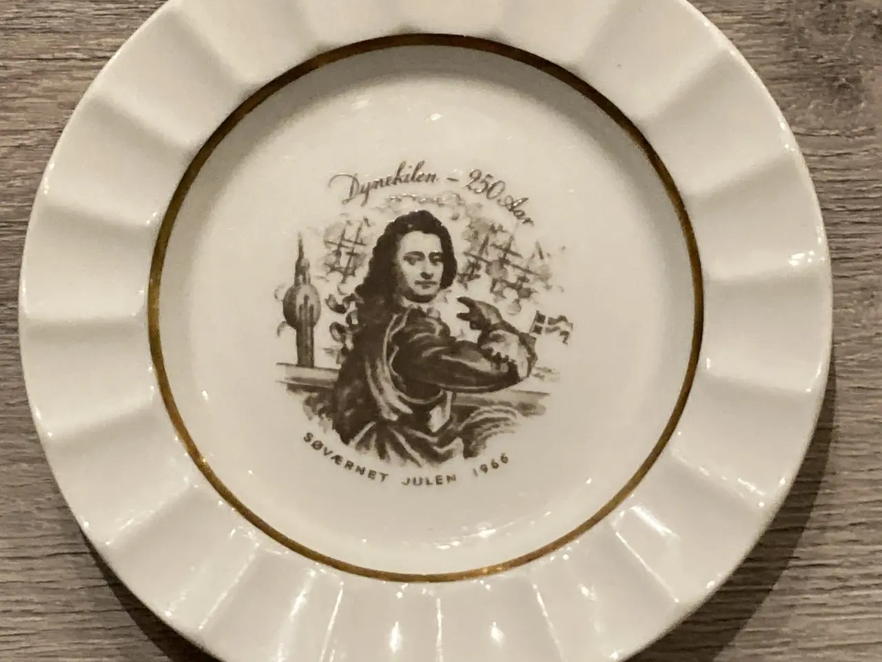Billede 1 - Royal Copenhagen Søværnets askebæger