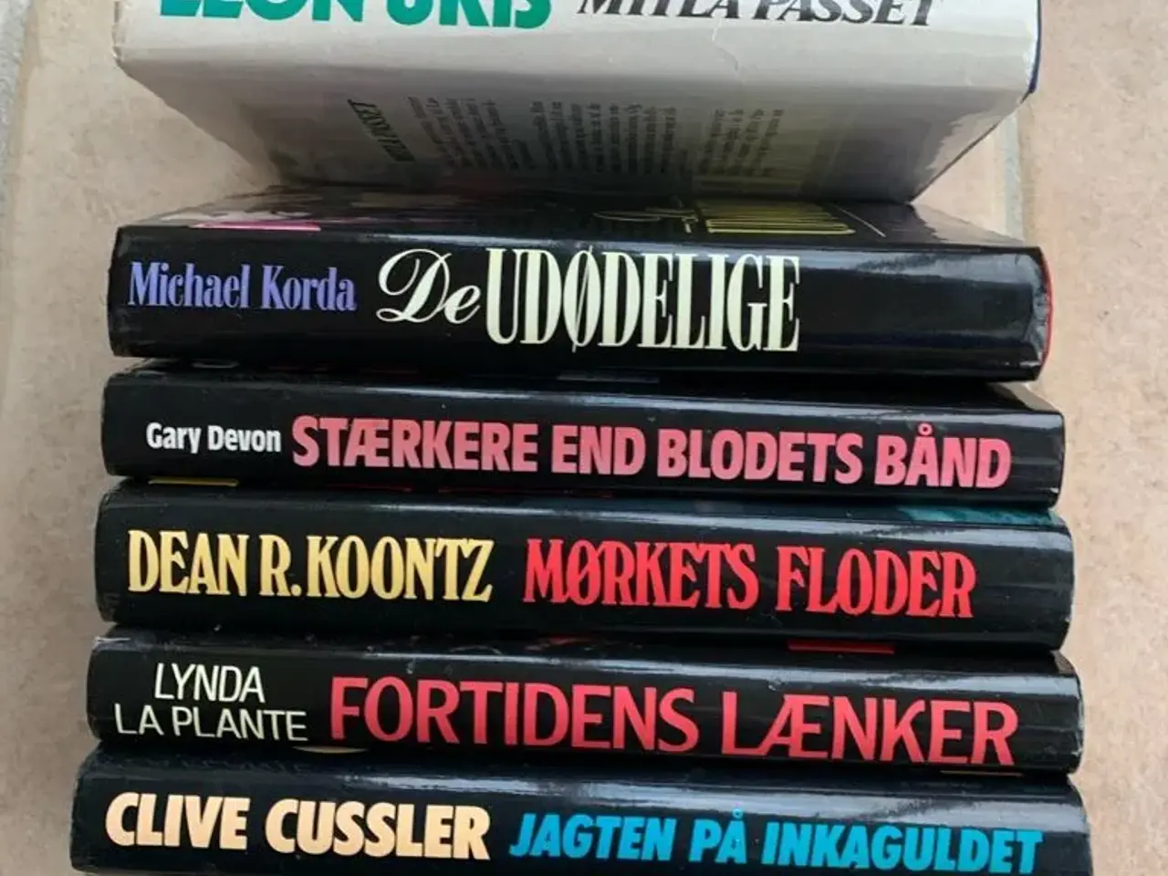 Billede 3 - Forskellige bøger