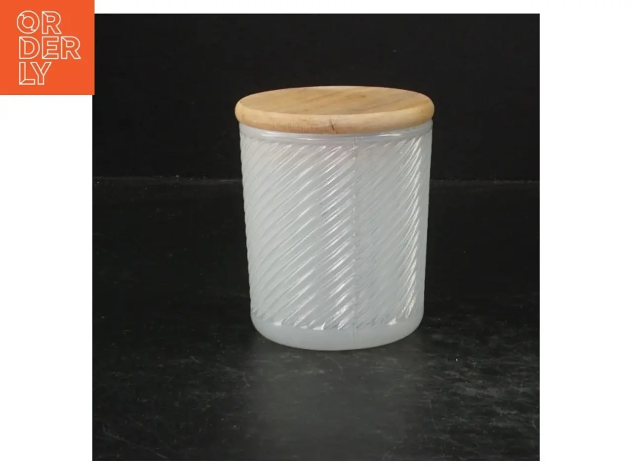 Billede 2 - Glasbeholder med trælåg (str. 9 cm)
