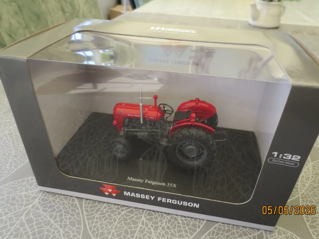 Billede 1 - 1 stk Ny Modeltraktor Massey Ferguson 35x