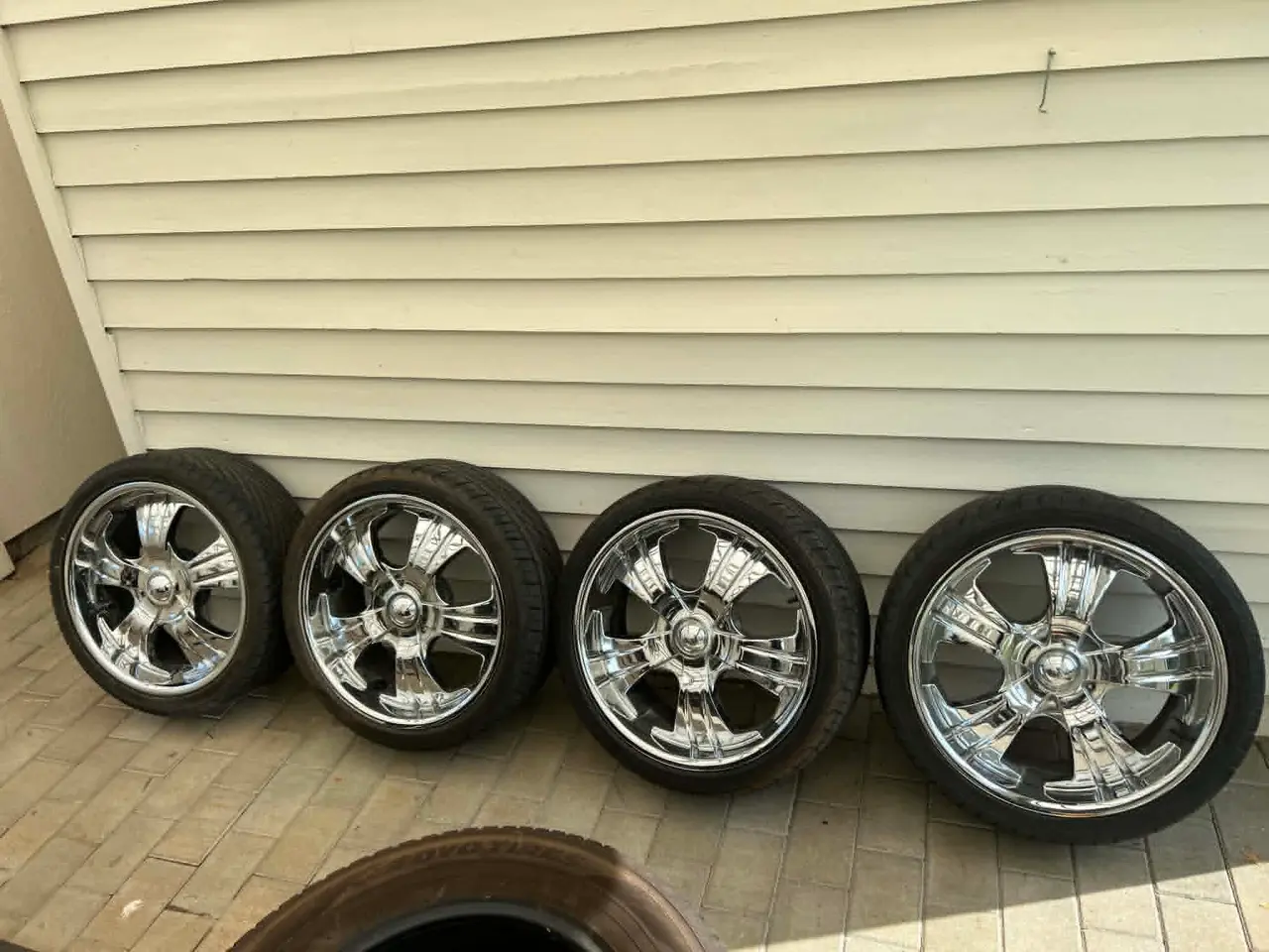 Billede 5 - 20" Sommer Cromfælge  Med Dæk 255/35R-20
