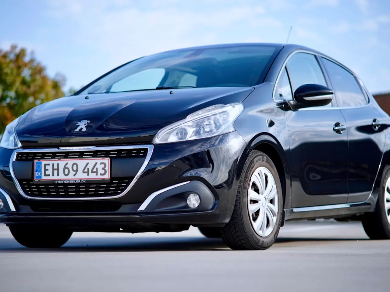 Billede 1 - Peugeot 208 1,6 BlueHDi 100 Allure Sky