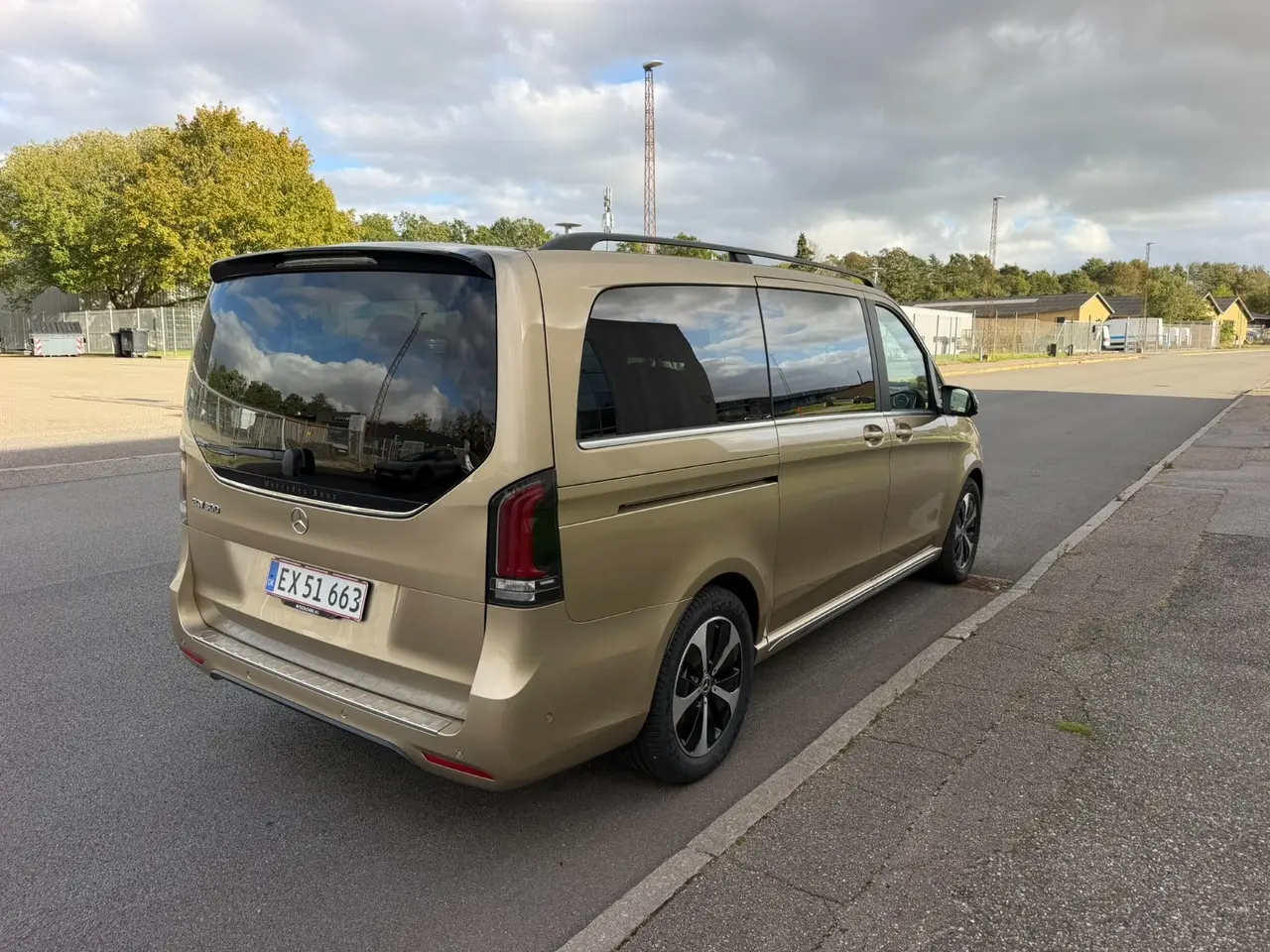 Billede 5 - Mercedes EQV300 Avantgarde L