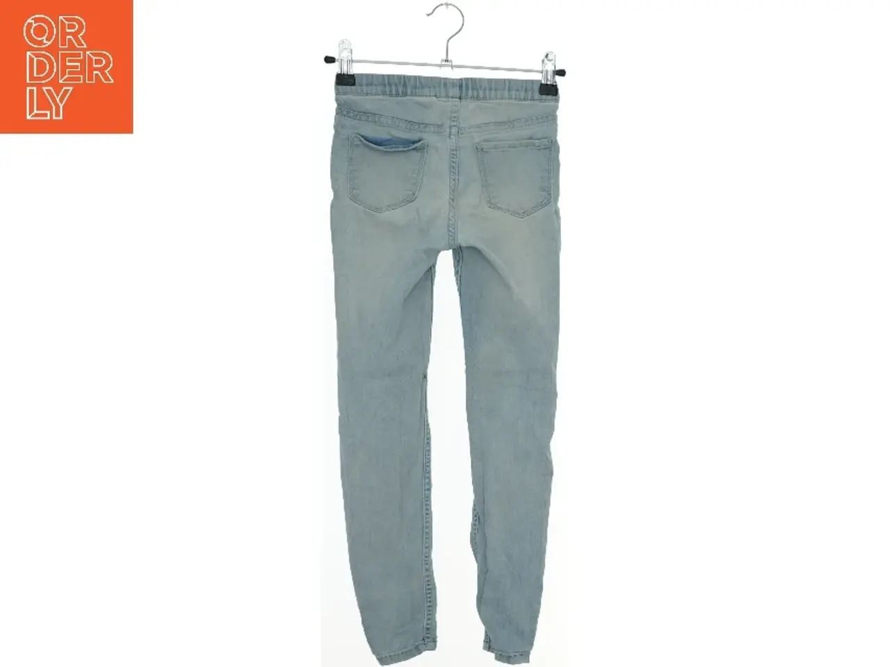 Billede 2 - Lyseblå bukser med elastik i taljen fra H&M (str. 128)