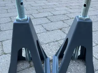 Støttefødder til campingvogn