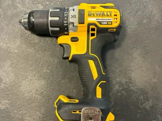 DCD791 18V XR Brushless bore-/skruemaskine
