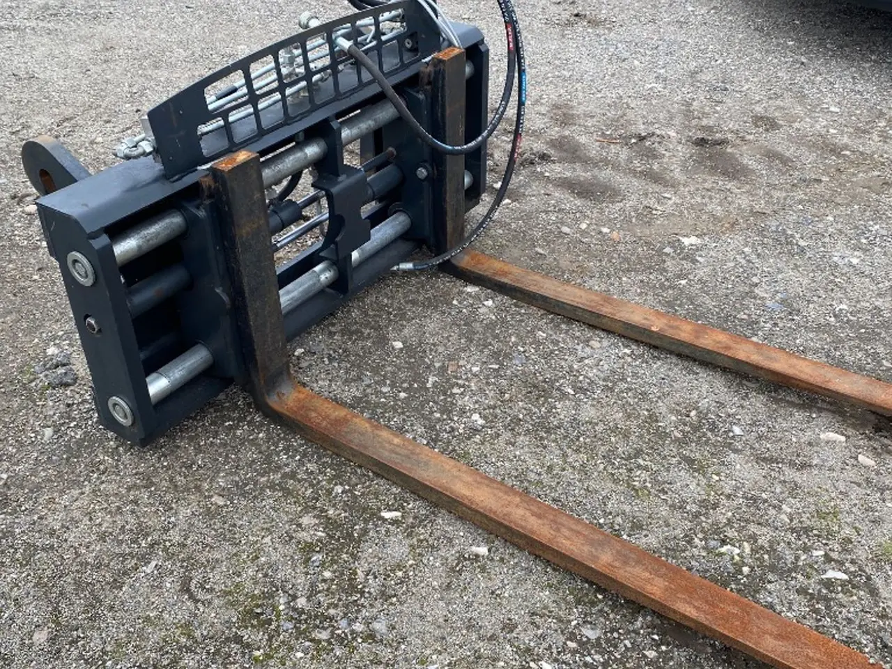Billede 3 - Hydraulic fork positioner And side-shift attachment