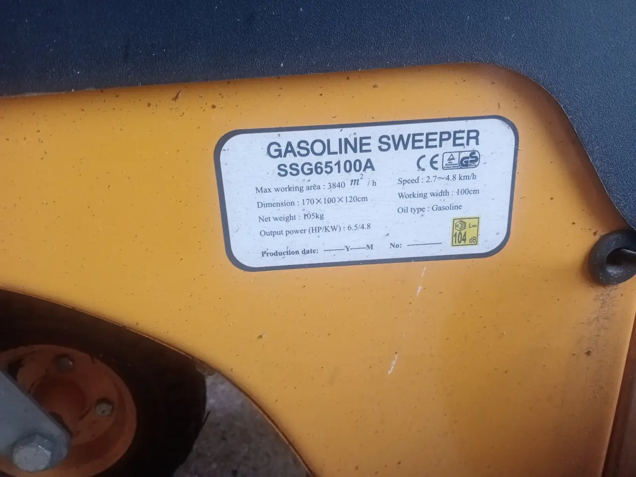 Billede 4 - Fejemaskine med 230 v starter