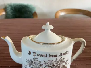 Skøn engelsk vintage tekande – "A Present from Amb