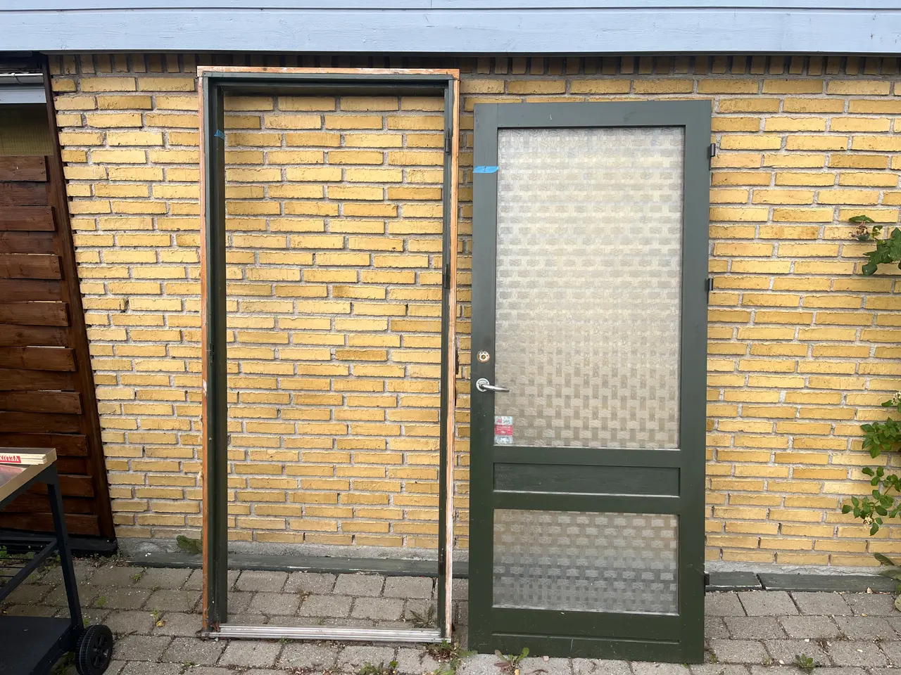 Billede 1 - Gamle døre og vinduer