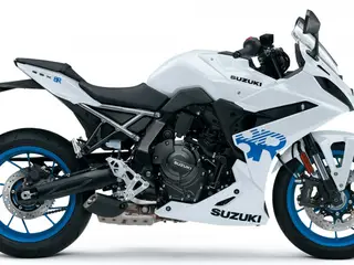 Suzuki GSX-8R
