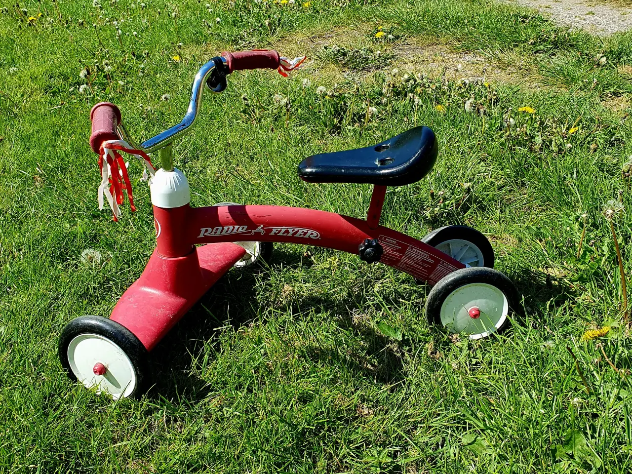 Billede 3 - Radio Flyer gåbil