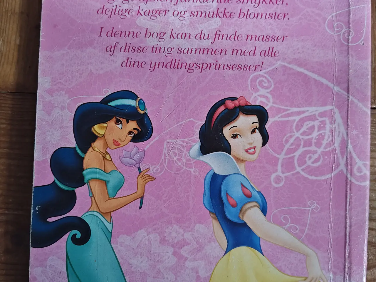 Billede 2 - Disney Prinsesser - Fortryllende prinsesser BOG