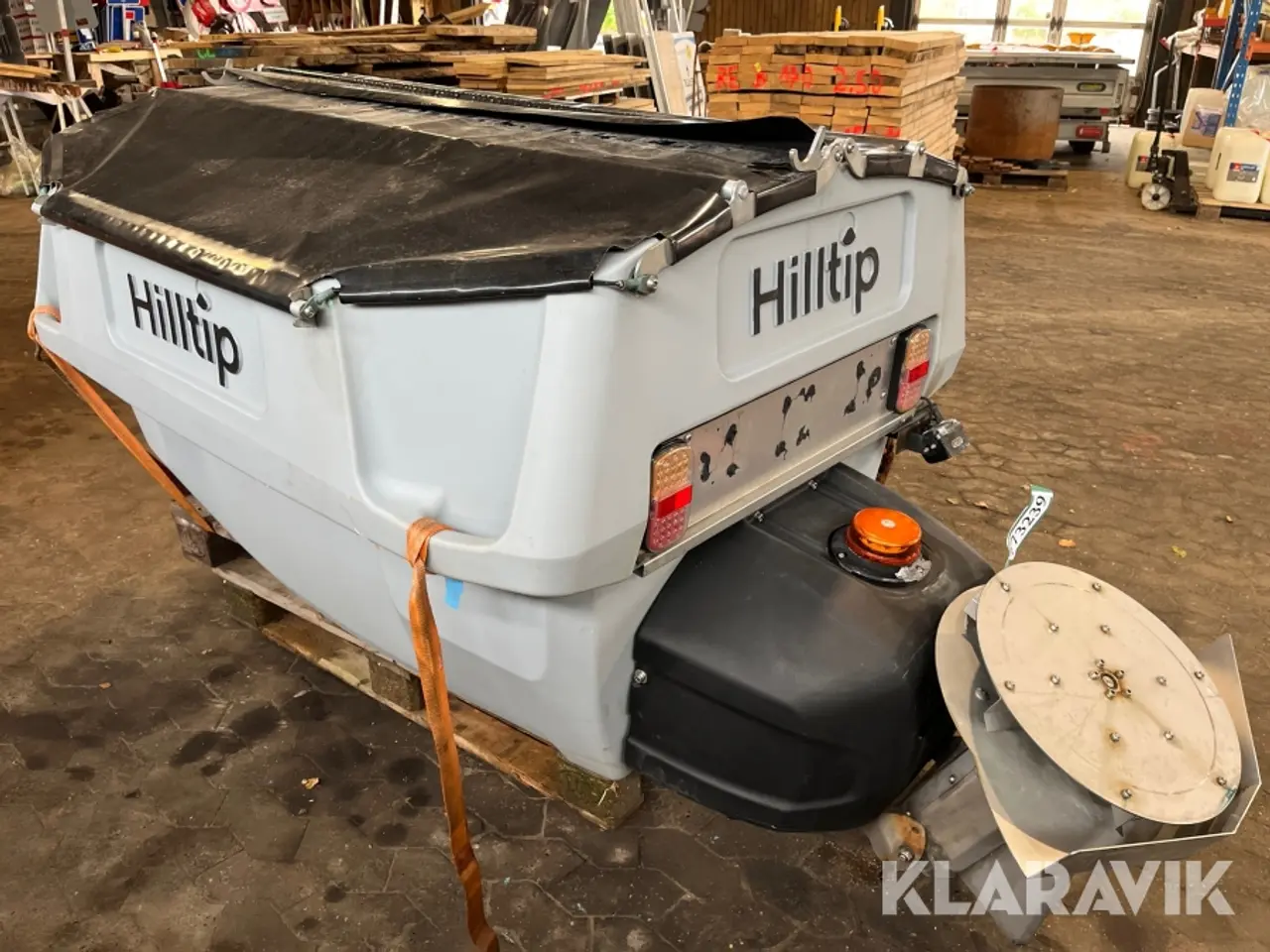 Billede 3 - Saltspreder Hilltip IceStriker 550
