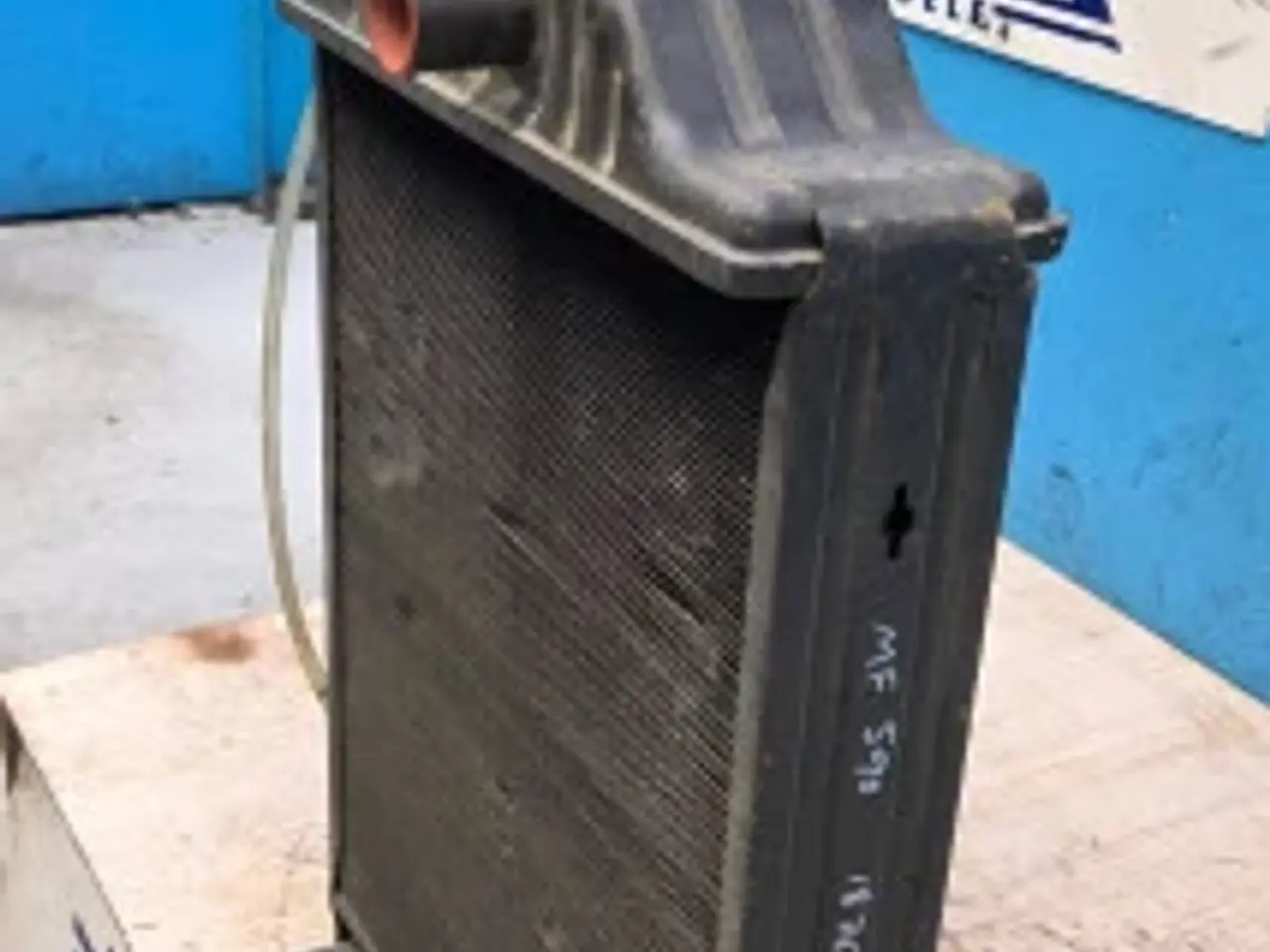Billede 12 - Massey Ferguson 590 Køler 1876608M3