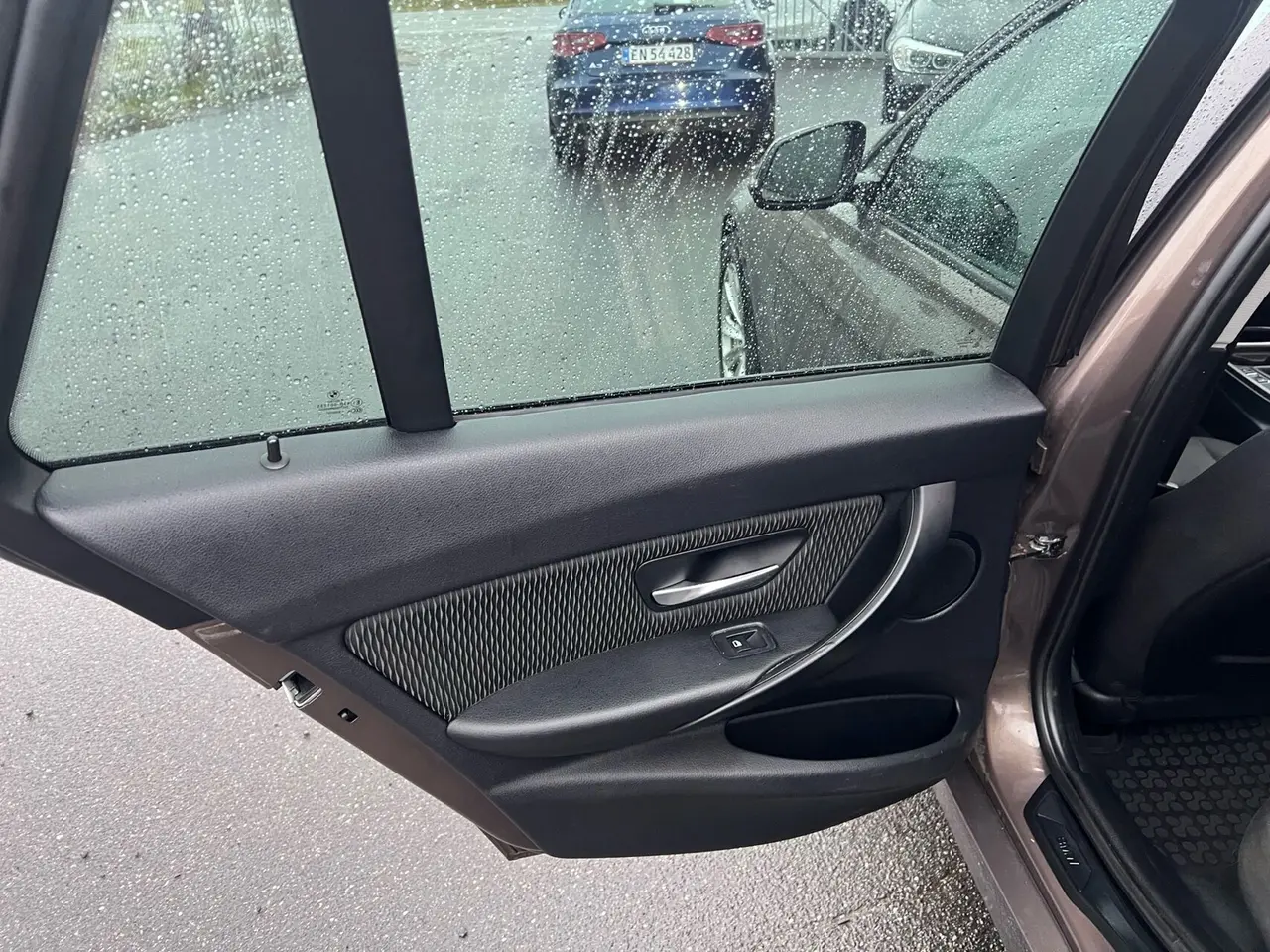 Billede 15 - BMW 318d Touring 2,0 D 143HK Stc 6g