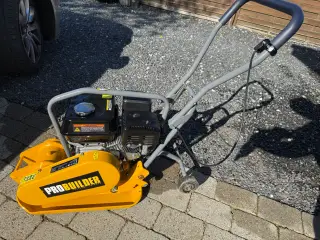 Pladevibrator pro builder 60 kg