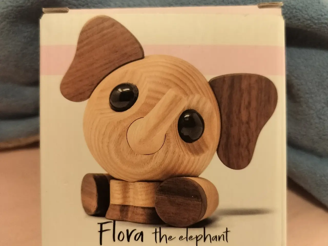 Billede 1 - Flora - den elegante elefant
