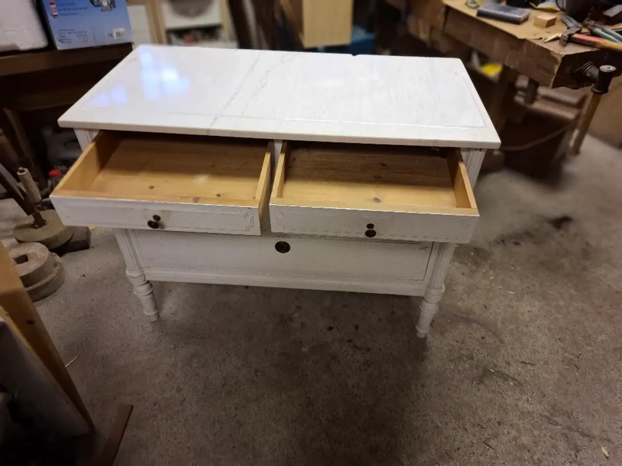 Billede 1 - Natbord med marmor