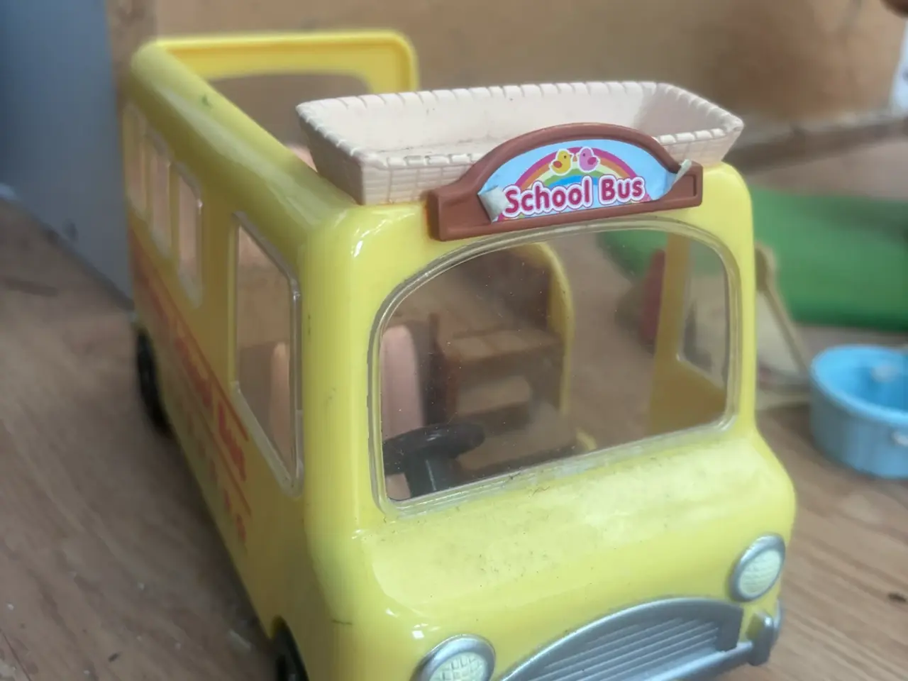 Billede 1 - Sylvanian fam, der er campingvogn og huse