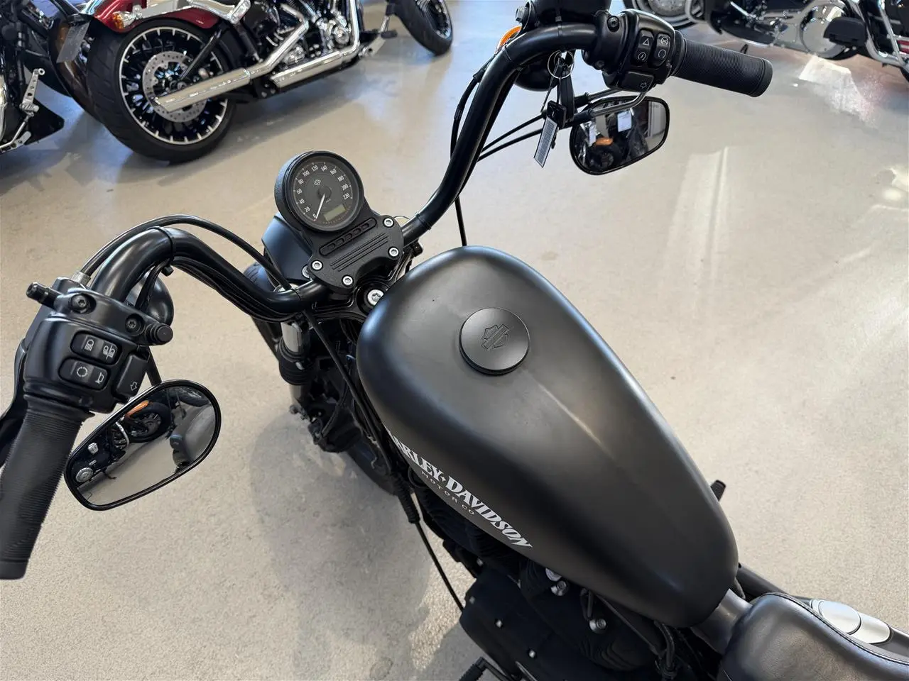 Billede 10 - Harley-Davidson XL 883 N Iron Sportster