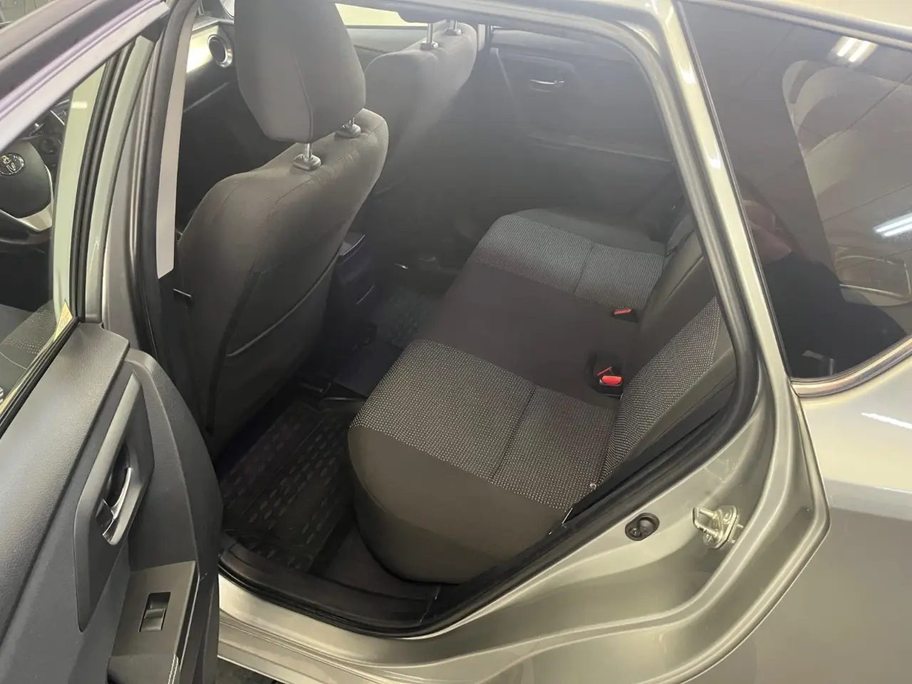 Billede 9 - Toyota Auris 2,0 D-4D T2+