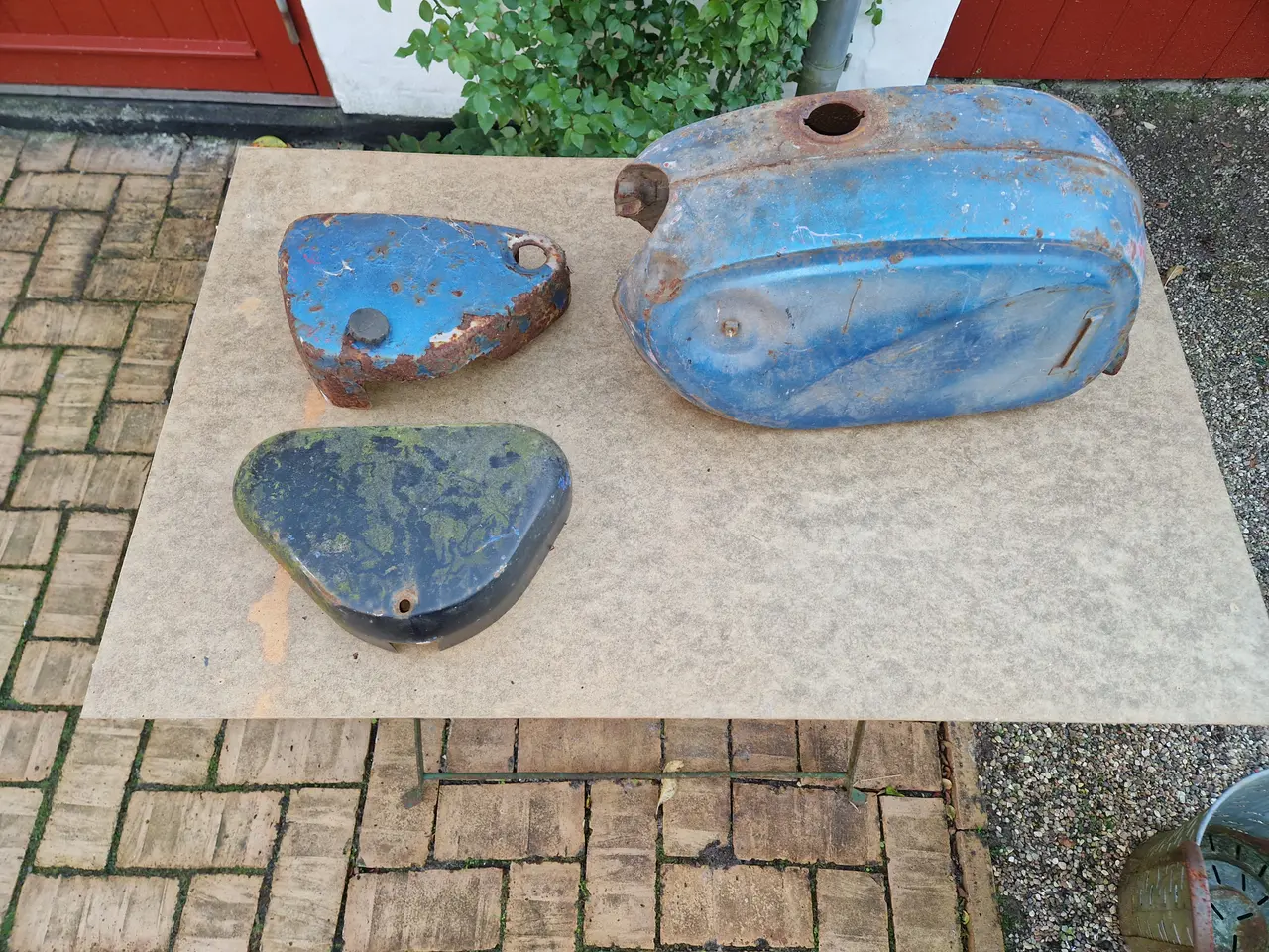 Billede 1 - Honda CB72/77 Benzintank og sideskjolde