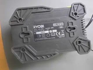 Ryobi oplader 