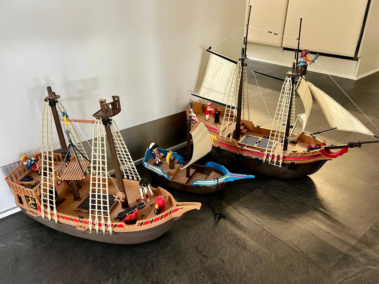 Billede 1 - 3 Playmobil skibe