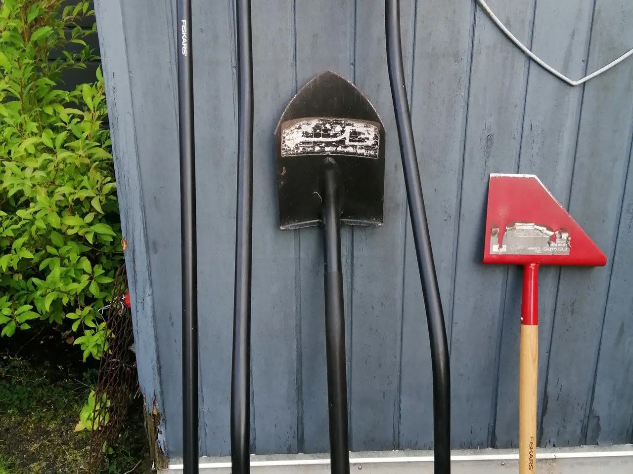 Billede 1 - FISKARS Haveredskaber
