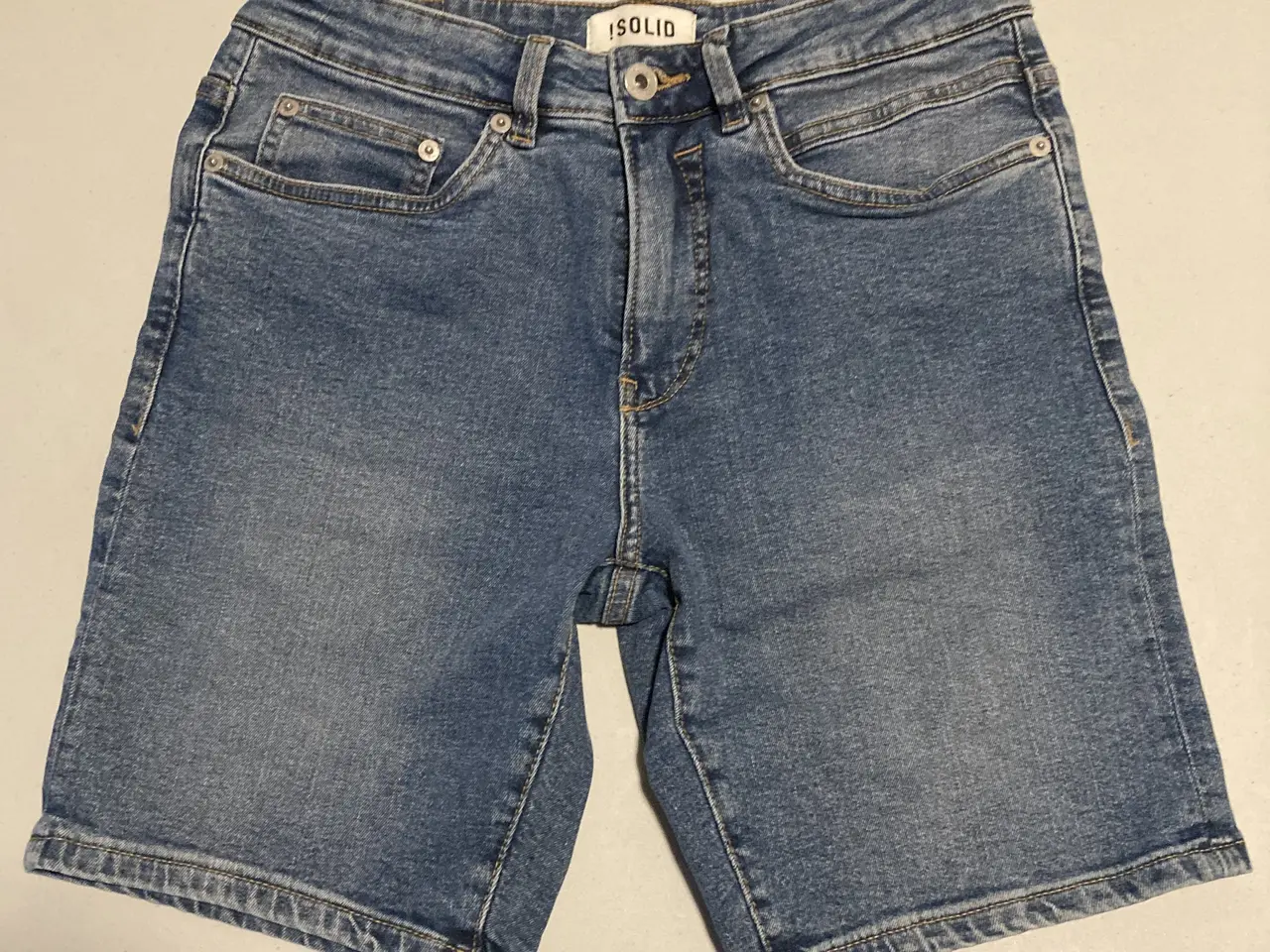 Billede 5 - 3. par Solid drenge shorts str. XS
