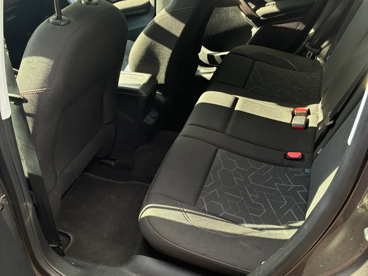 Billede 5 - Peugeot 2008 1,2 e-THP 110 Style Sky 5d