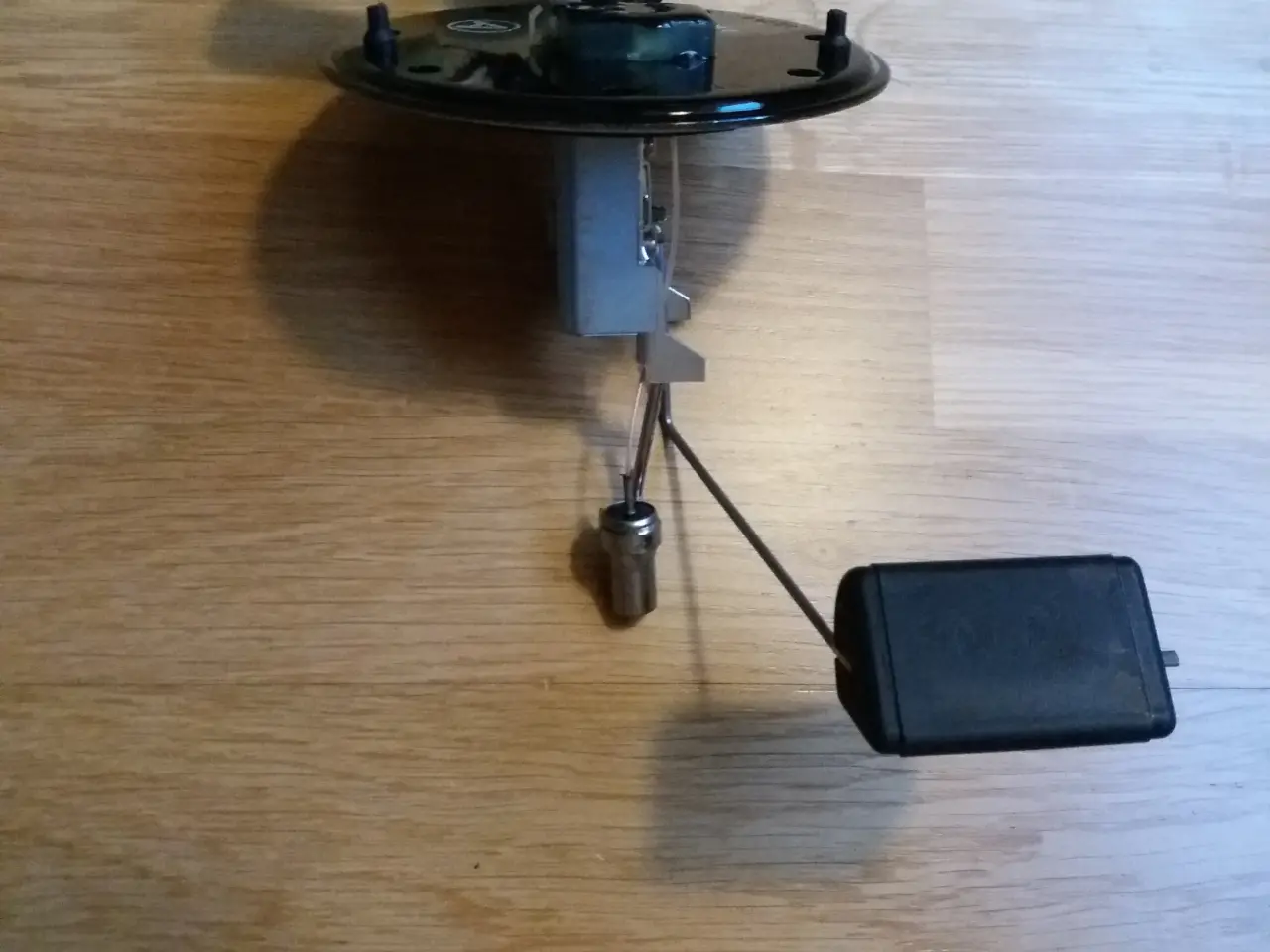 Billede 3 - Tankmåler Toyota Camry
