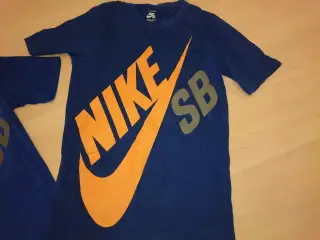 Nike t-shirt str 12-13 år
