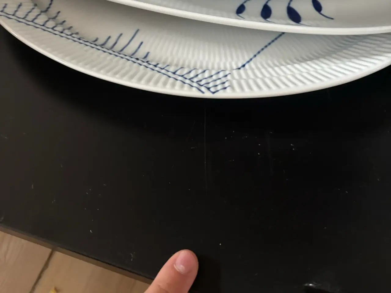 Billede 3 - Vitrine skab fra Ikea