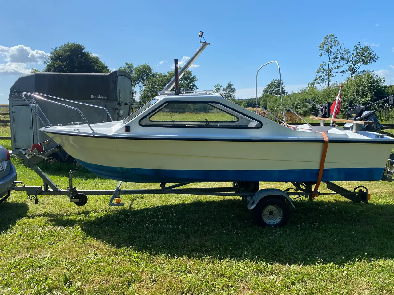 Billede 4 - Fin motorbåd med trailer og trolling udstyr