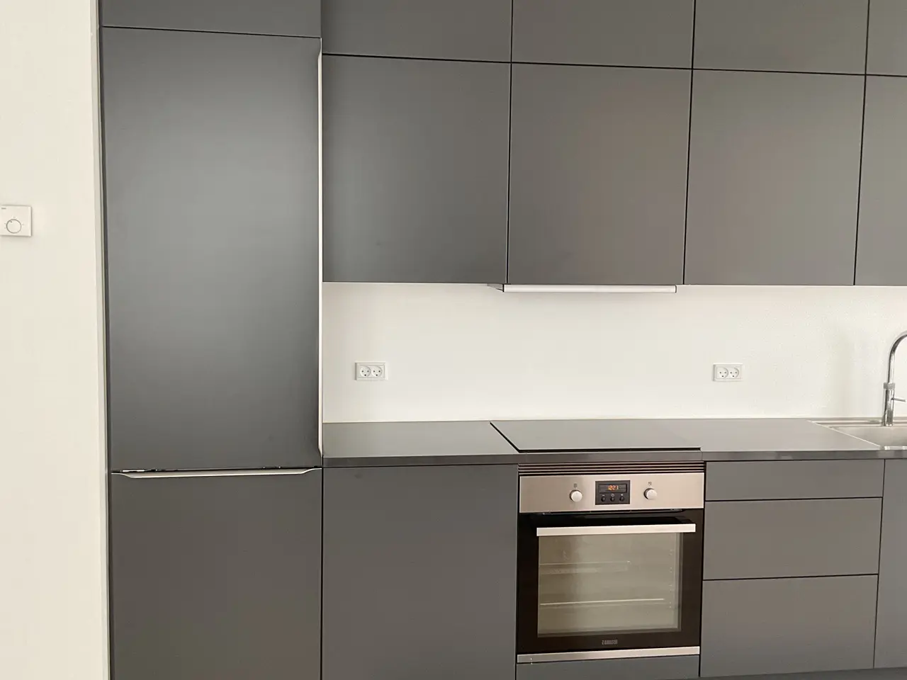 Billede 10 - Ny pris,HTH køkken i koksgrå til bolig, sommerhus