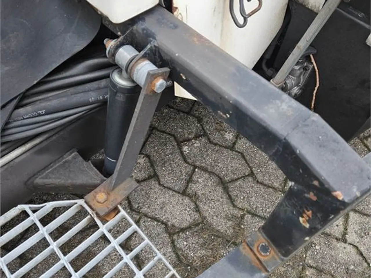 Billede 44 - Kalmar TBL180 - Pushback traktor Towbarless