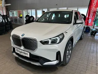 BMW iX1 eDrive20 X-Line
