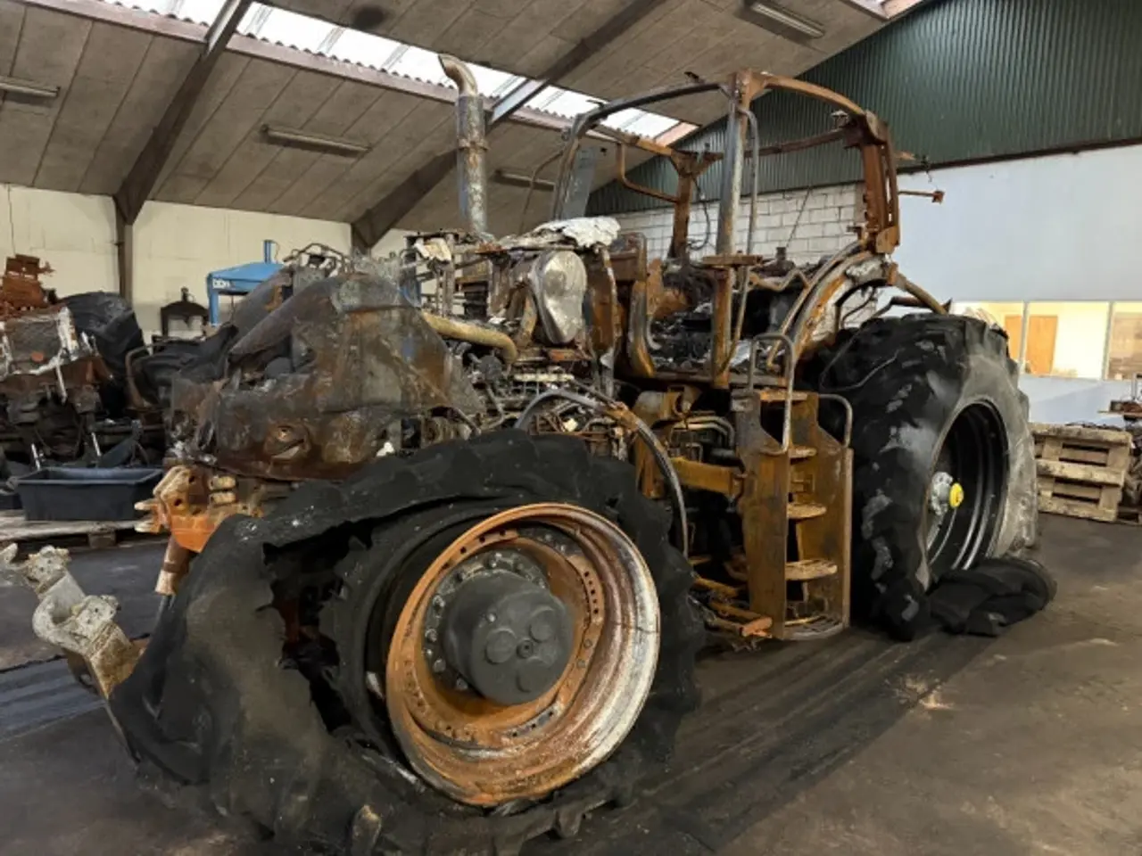 Billede 4 - Case Optum 300 (Sælges i dele/For parts)