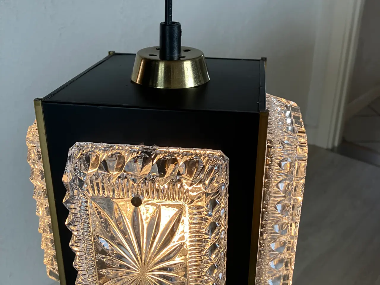 Billede 2 - Smuk retro lampe med krystalglas