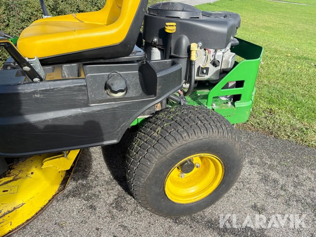 Billede 11 - Græsslåmaskine John Deere Z235 mower