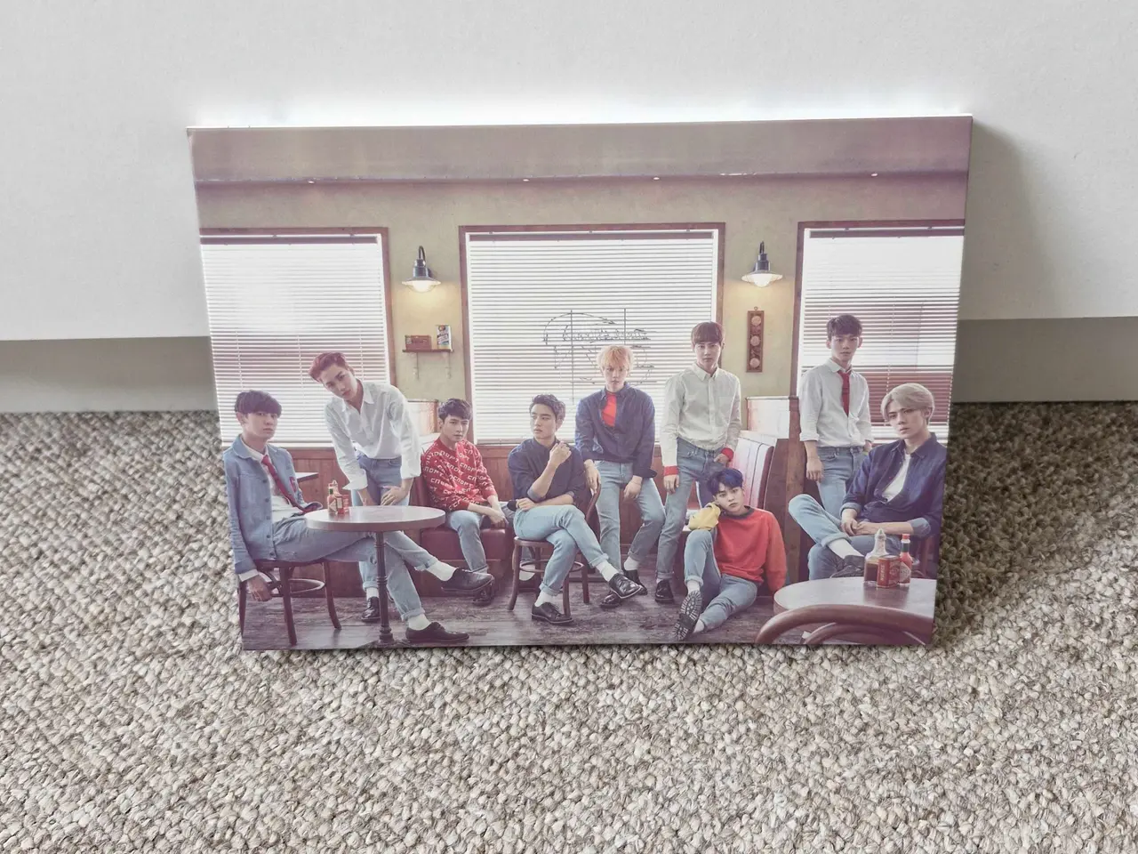 Billede 3 - EXO - Love Me Right: Romantic Universe, Fotokort