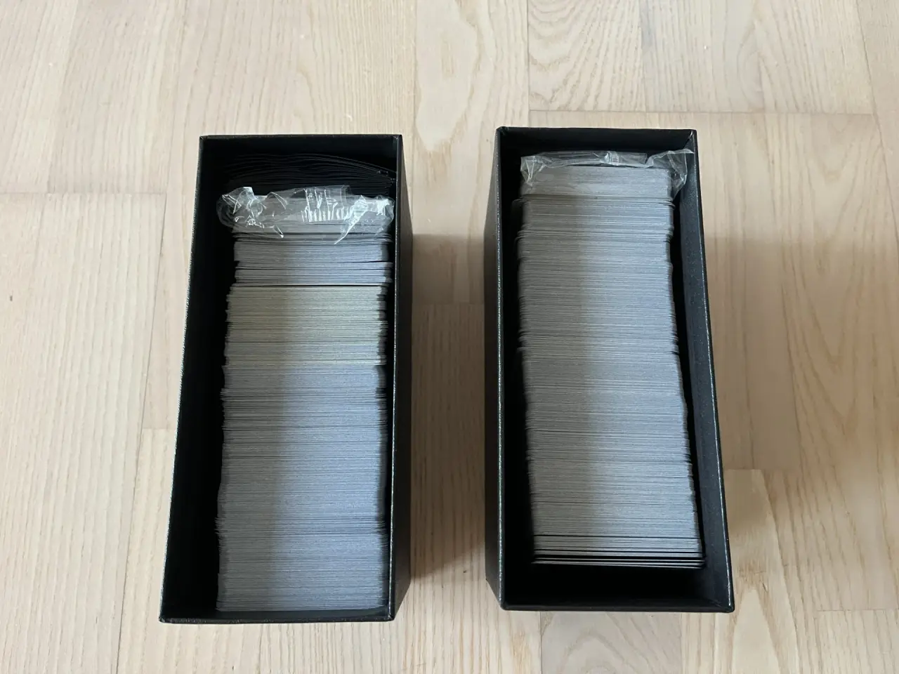 Billede 3 - 🎁 Pokémon kort til børn – 500 stk+holo+sleeves