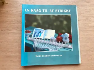 En Knag Til At Strikke af Heidi Cramer Gotfredsen