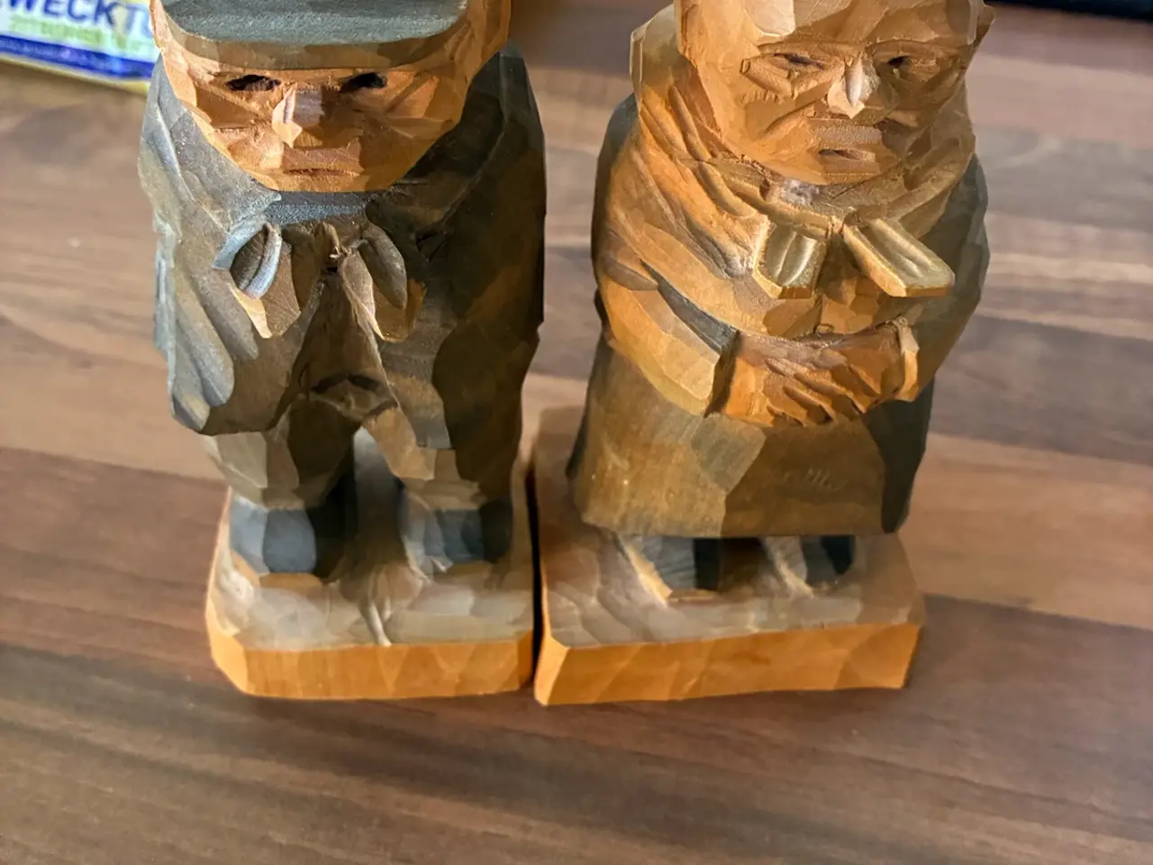 Billede 1 - Træfigurer mand og dame 