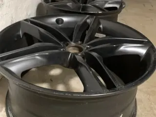 20” med næsten nye dæk